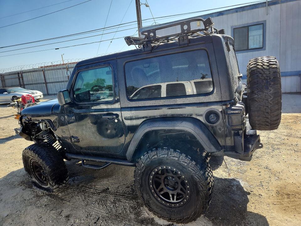 60235826 :رقم المزاد ، 1C4GJXAN2NW144944 vin ، 2022 Jeep Wrangler مزاد بيع