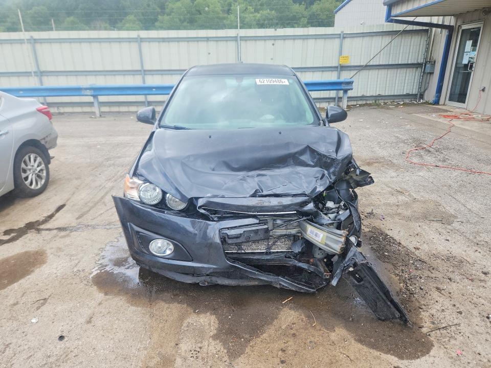 2015 Chevrolet Sonic მანქანა იყიდება აუქციონზე, vin: 1G1JC5SH3F4149847, აუქციონის ნომერი: 62109486