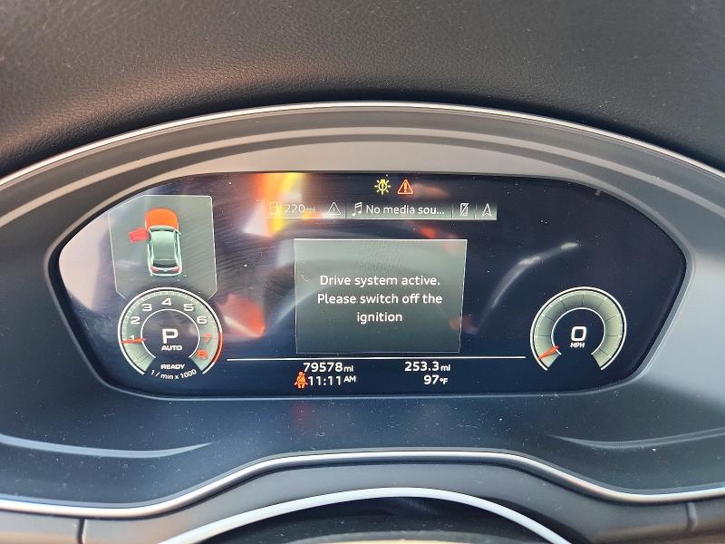 60041446 :رقم المزاد ، WA1EAAFY2N2001095 vin ، 2022 Audi Q5 مزاد بيع