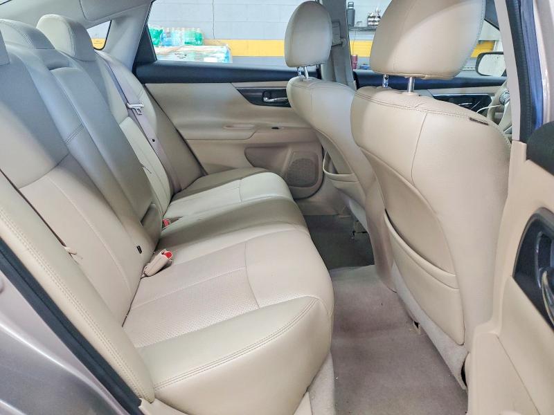 63131886 :رقم المزاد ، 1N4AL3AP6EC193792 vin ، 2014 Nissan Altima مزاد بيع