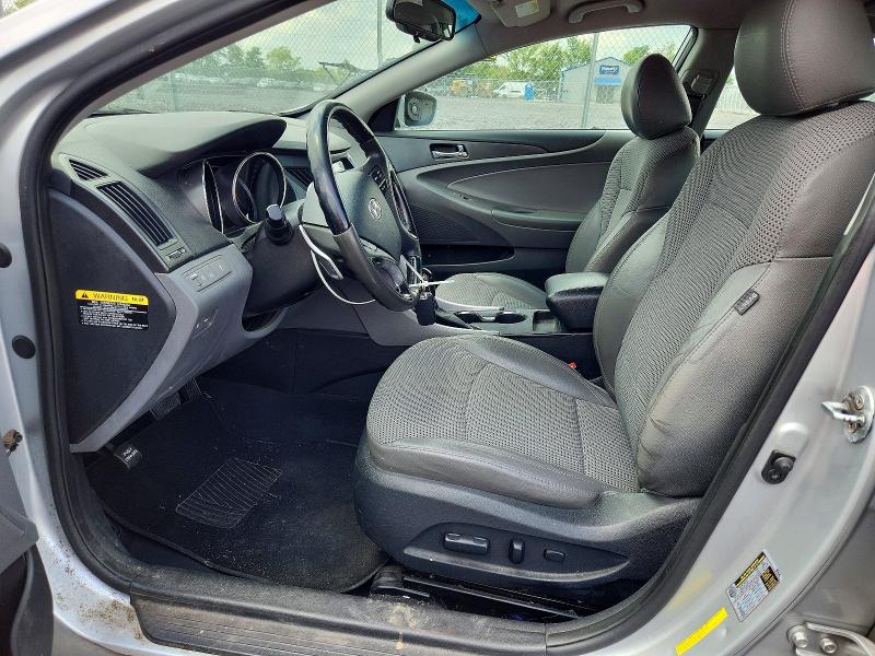 61576096 :رقم المزاد ، 5NPEC4AC8CH373615 vin ، 2012 Hyundai Sonata مزاد بيع