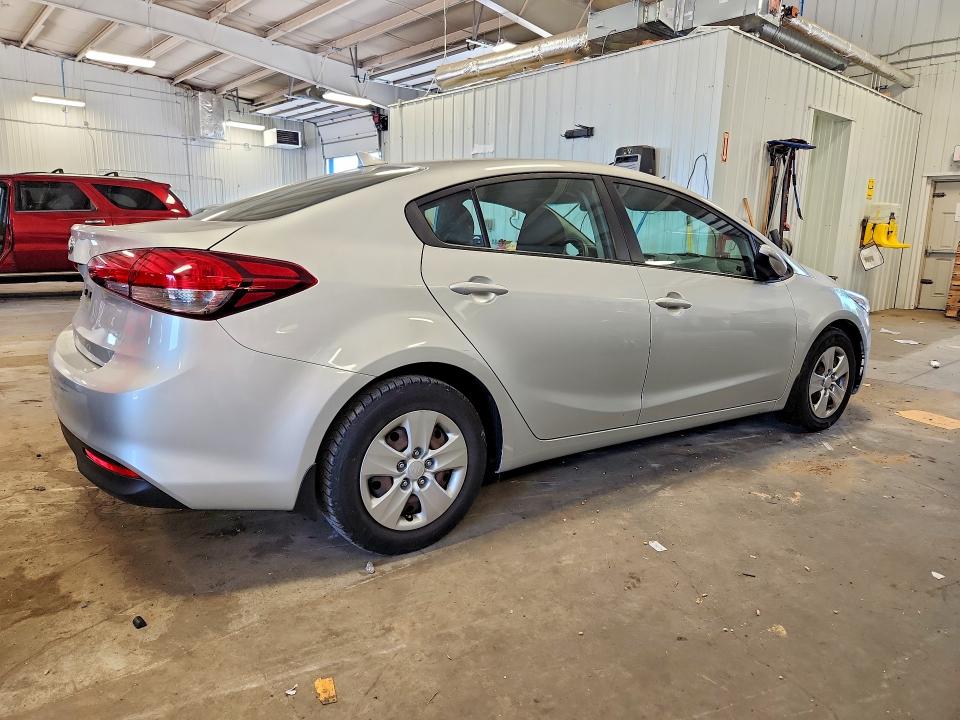 Продаж на аукціоні авто 2017 Kia Forte, vin: 3KPFL4A78HE157153, номер лоту: 61113886