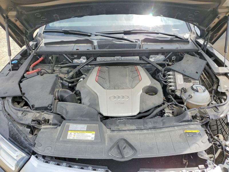 59956386 :رقم المزاد ، WA1C4AFY7J2052147 vin ، 2018 Audi Sq5 مزاد بيع