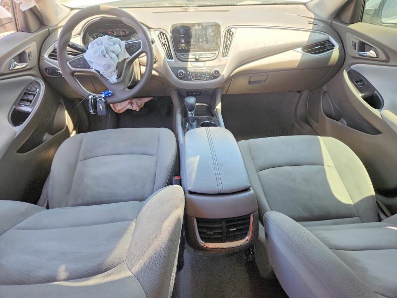 62001376 :رقم المزاد ، 1G1ZD5ST2NF136871 vin ، 2022 Chevrolet Malibu مزاد بيع