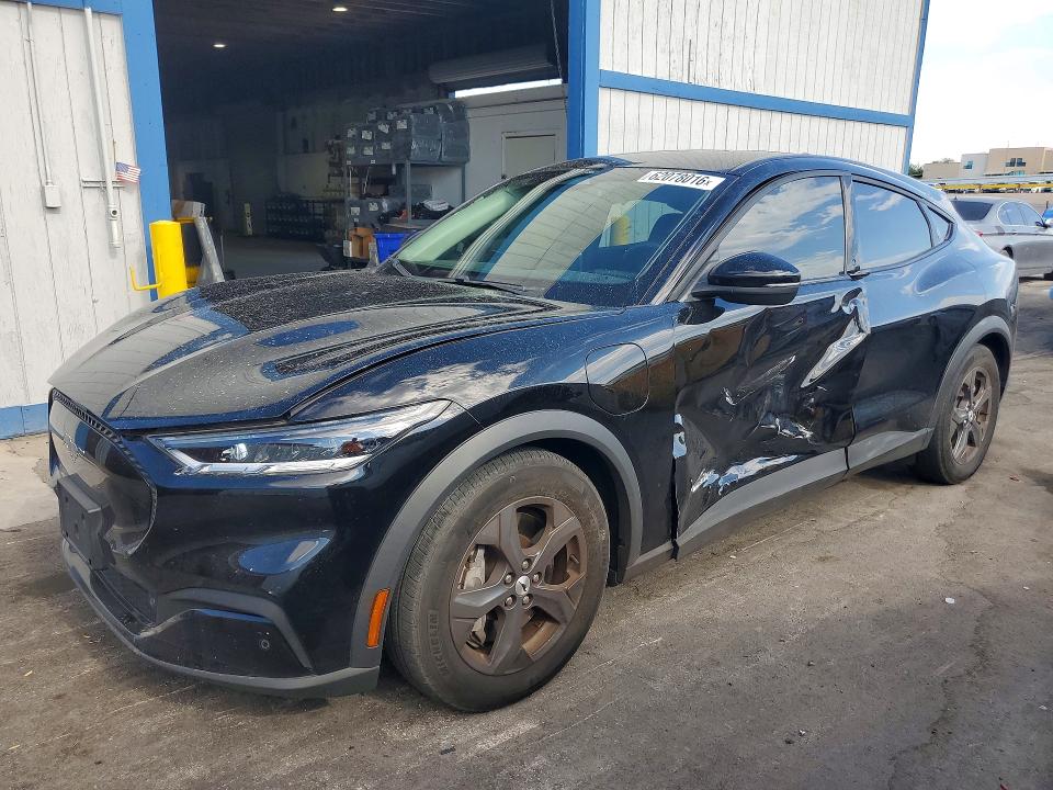 2021 Ford Mustang Mach-e მანქანა იყიდება აუქციონზე, vin: 3FMTK1RM7MMA07318, აუქციონის ნომერი: 62078016
