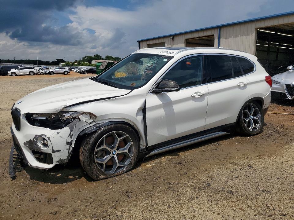 61766366 :رقم المزاد ، WBXHT3C36J5L30928 vin ، 2018 Bmw X1 مزاد بيع