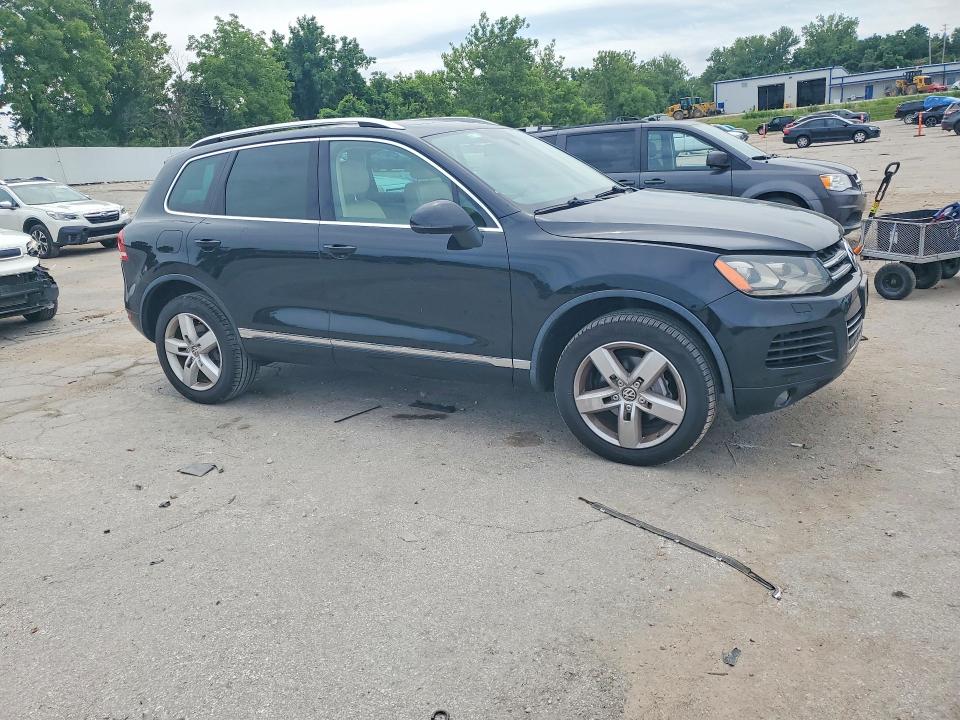 Продаж на аукціоні авто 2014 Volkswagen Touareg, vin: WVGEF9BP8ED014727, номер лоту: 59688136