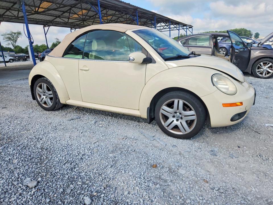 2006 Volkswagen New Beetle მანქანა იყიდება აუქციონზე, vin: 3VWSF31YX6M317526, აუქციონის ნომერი: 61380066