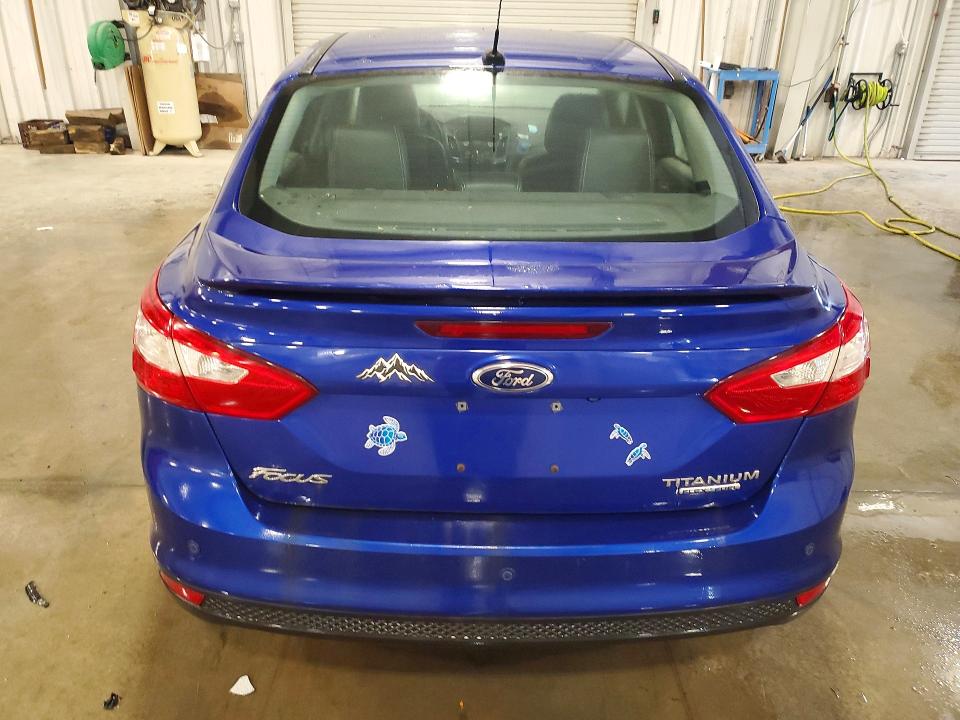 60563596 :رقم المزاد ، 1FADP3J23EL374046 vin ، 2014 Ford Focus مزاد بيع