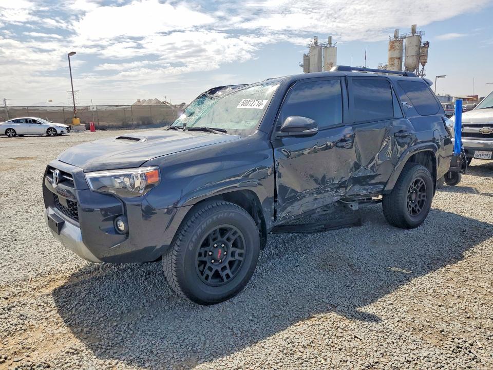 60812716 :رقم المزاد ، JTERU5JR1R6278496 vin ، 2024 Toyota 4runner مزاد بيع