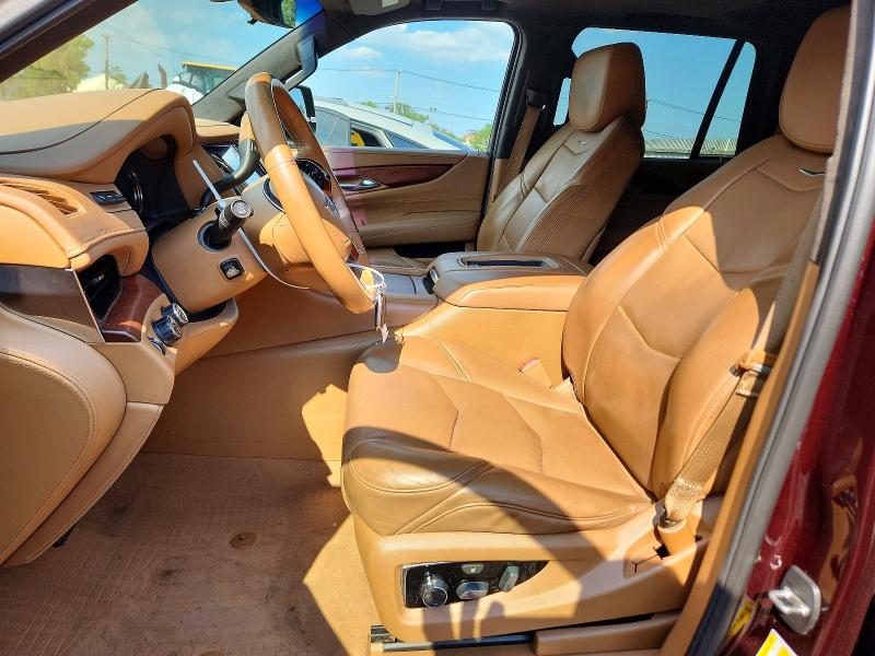 59811376 :رقم المزاد ، 1GYS4DKJ7HR271567 vin ، 2017 Cadillac Escalade مزاد بيع