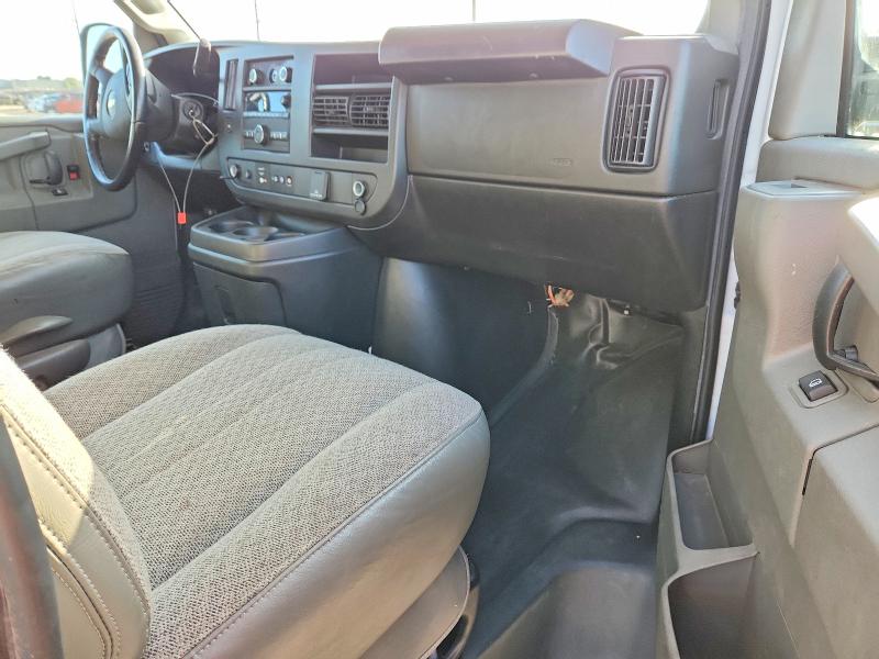 63022846 :رقم المزاد ، 1GCZGGFP4N1165437 vin ، 2022 Chevrolet Express G3500 مزاد بيع