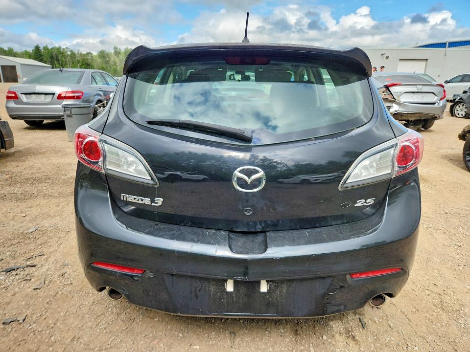 60128226 :رقم المزاد ، JM1BL1L54B1381751 vin ، 2011 Mazda 3 مزاد بيع