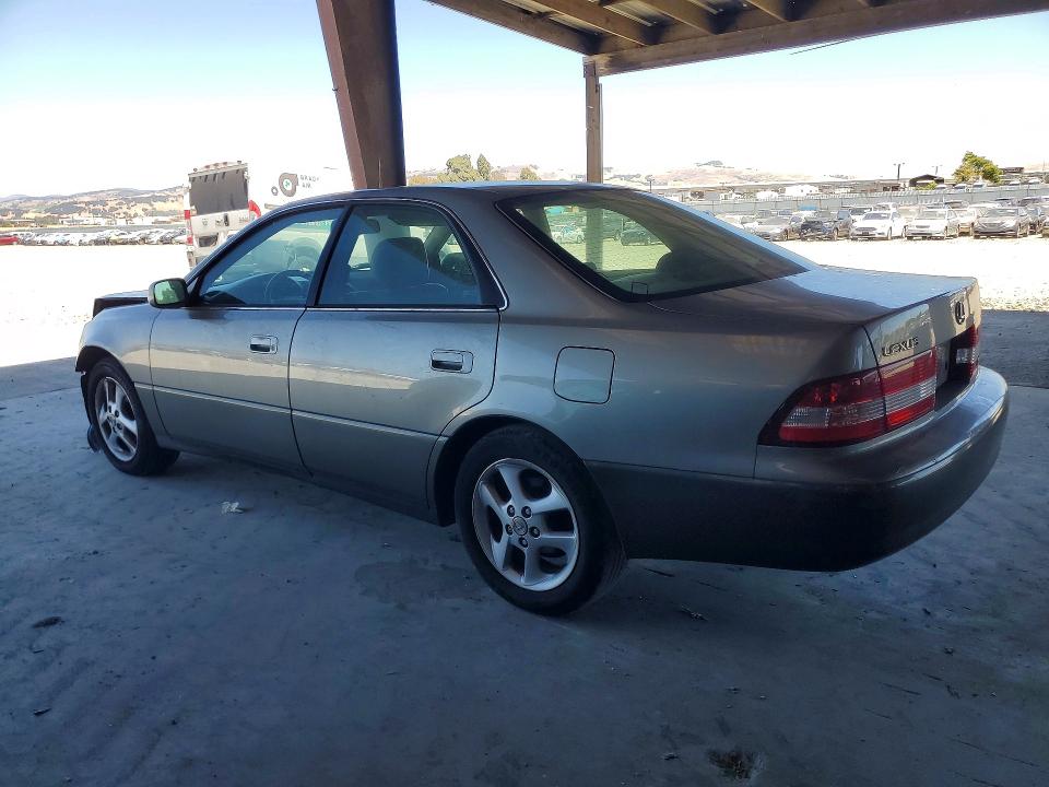 2000 Lexus Es მანქანა იყიდება აუქციონზე, vin: JT8BF28GXY5089190, აუქციონის ნომერი: 60715506