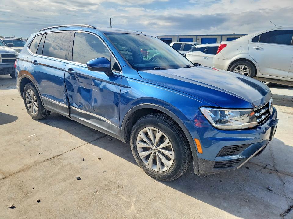 2018 Volkswagen Tiguan მანქანა იყიდება აუქციონზე, vin: 3VV3B7AX2JM162658, აუქციონის ნომერი: 60972206
