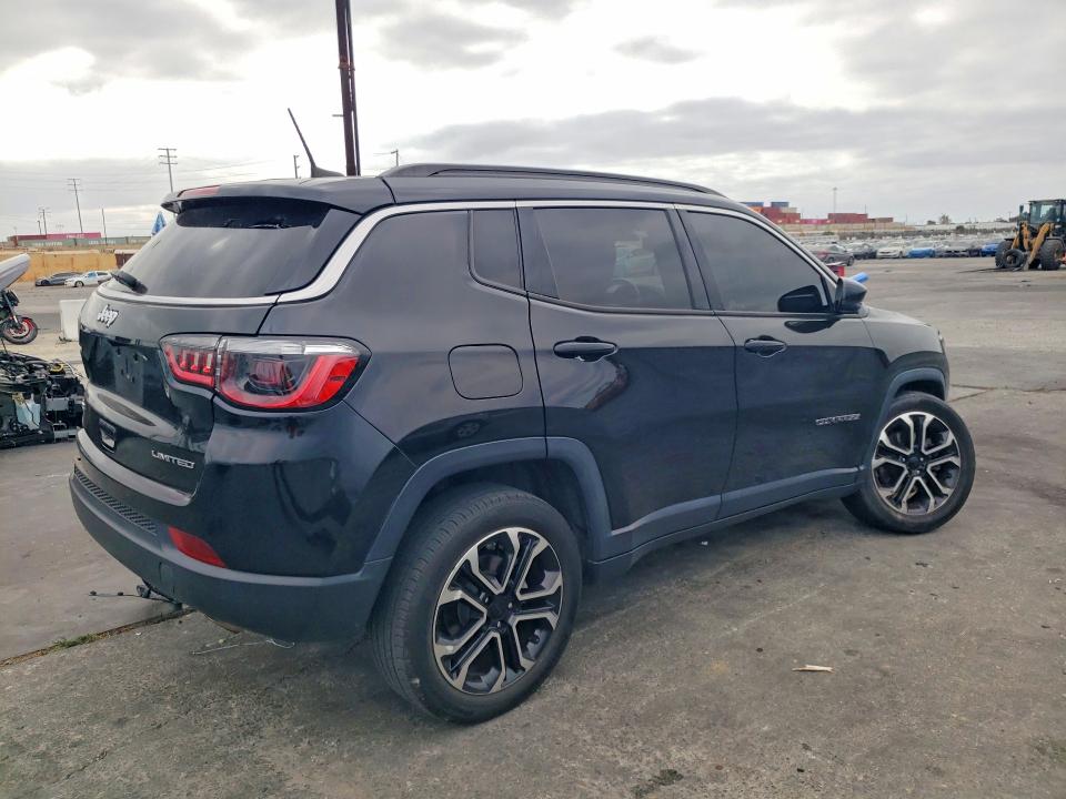 59724986 :رقم المزاد ، 3C4NJDCB5NT238962 vin ، 2022 Jeep Compass مزاد بيع