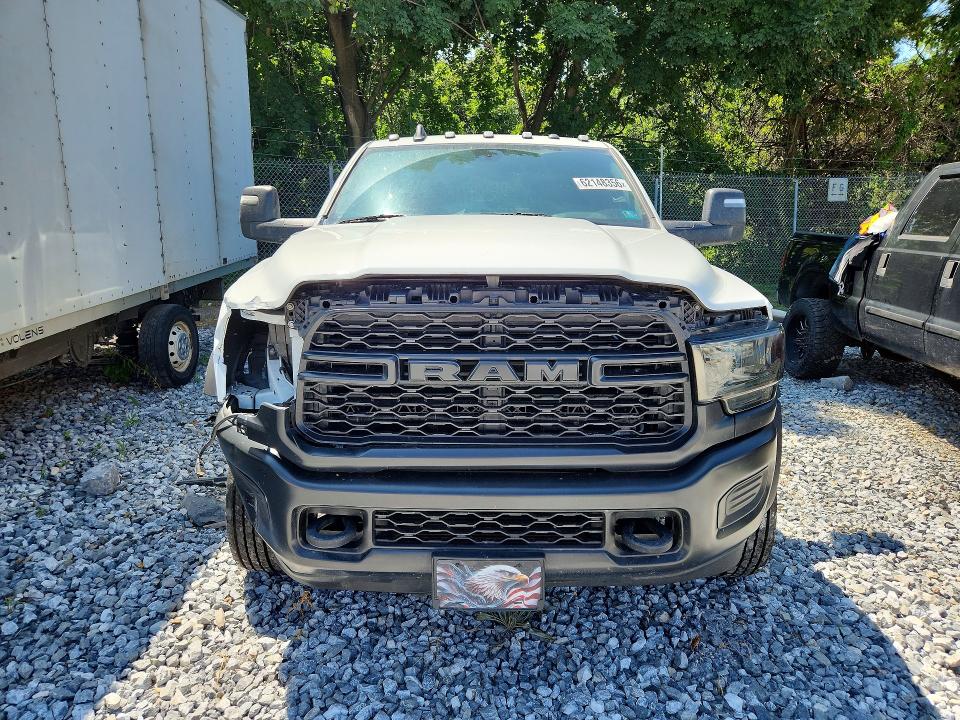 62148356 :رقم المزاد ، 3C7WRNFL1RG371212 vin ، 2024 Ram 5500 مزاد بيع