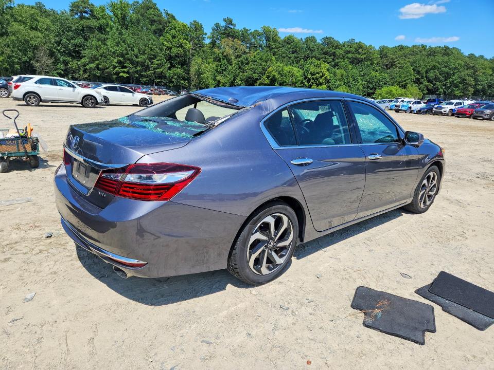 Продаж на аукціоні авто 2016 Honda Accord, vin: 1HGCR3F86GA033009, номер лоту: 62583086