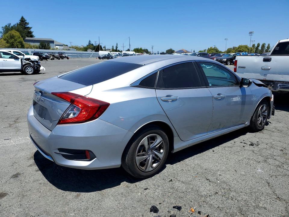 60130066 :رقم المزاد ، 19XFC2F61LE211583 vin ، 2020 Honda Civic مزاد بيع