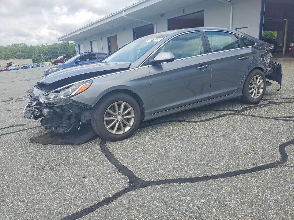 62293406 :رقم المزاد ، 5NPE24AF5JH674000 vin ، 2018 Hyundai Sonata مزاد بيع
