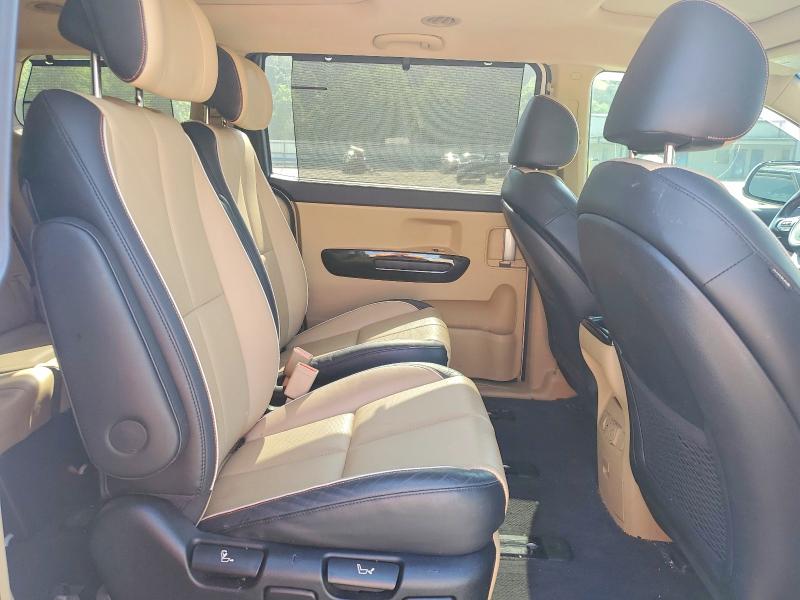 59152016 :رقم المزاد ، KNDME5C16G6140386 vin ، 2016 Kia Sedona مزاد بيع