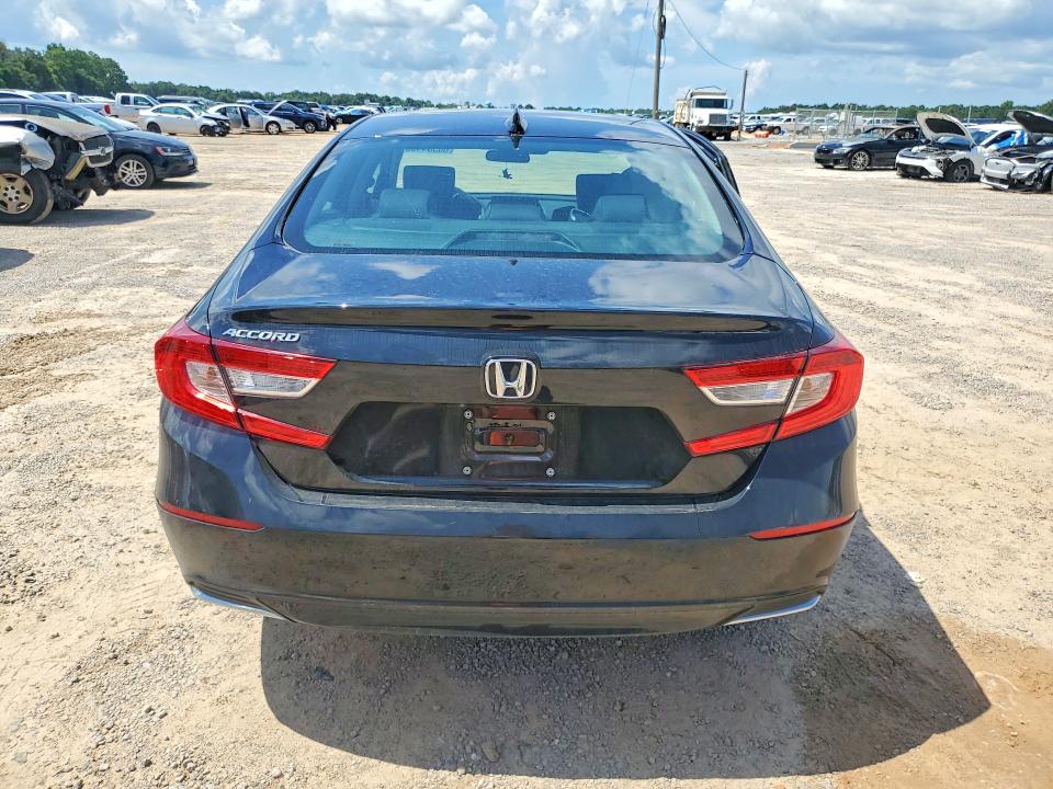 Продаж на аукціоні авто 2022 Honda Accord, vin: 1HGCV1F14NA002440, номер лоту: 60384466