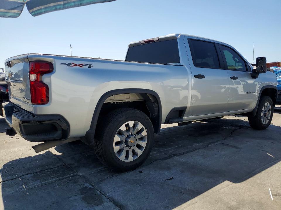 Продаж на аукціоні авто 2022 Chevrolet Silverado, vin: 1GC4YME71NF208982, номер лоту: 61591286