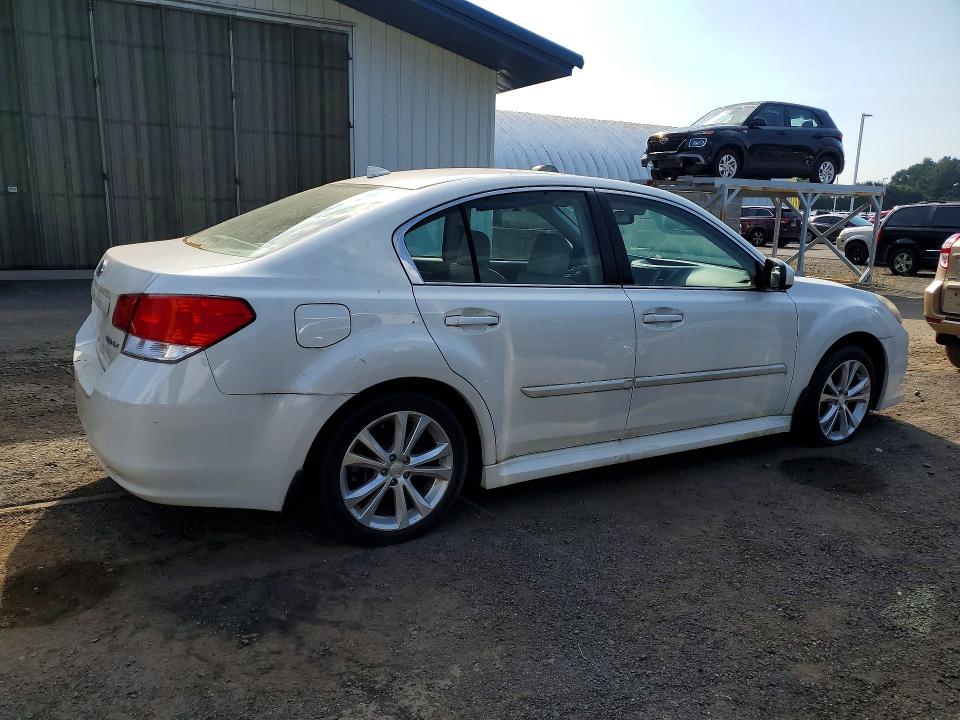 60609936 :رقم المزاد ، 4S3BMCP66D3015521 vin ، 2013 Subaru Legacy مزاد بيع