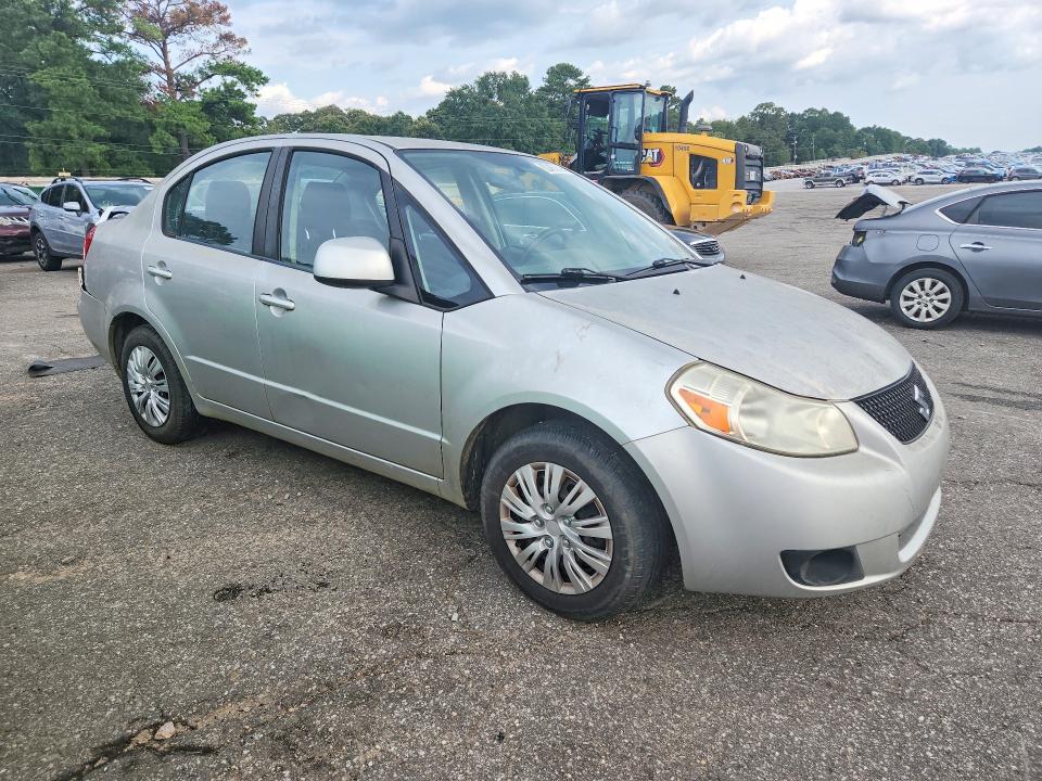 62467016 :رقم المزاد ، JS2YC5A26B6300770 vin ، 2011 Suzuki Sx4 مزاد بيع