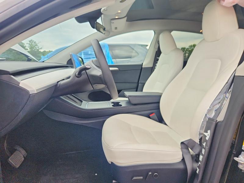 Продаж на аукціоні авто 2025 Tesla Model Y, vin: 7SAYGDEE7SF300927, номер лоту: 60149196