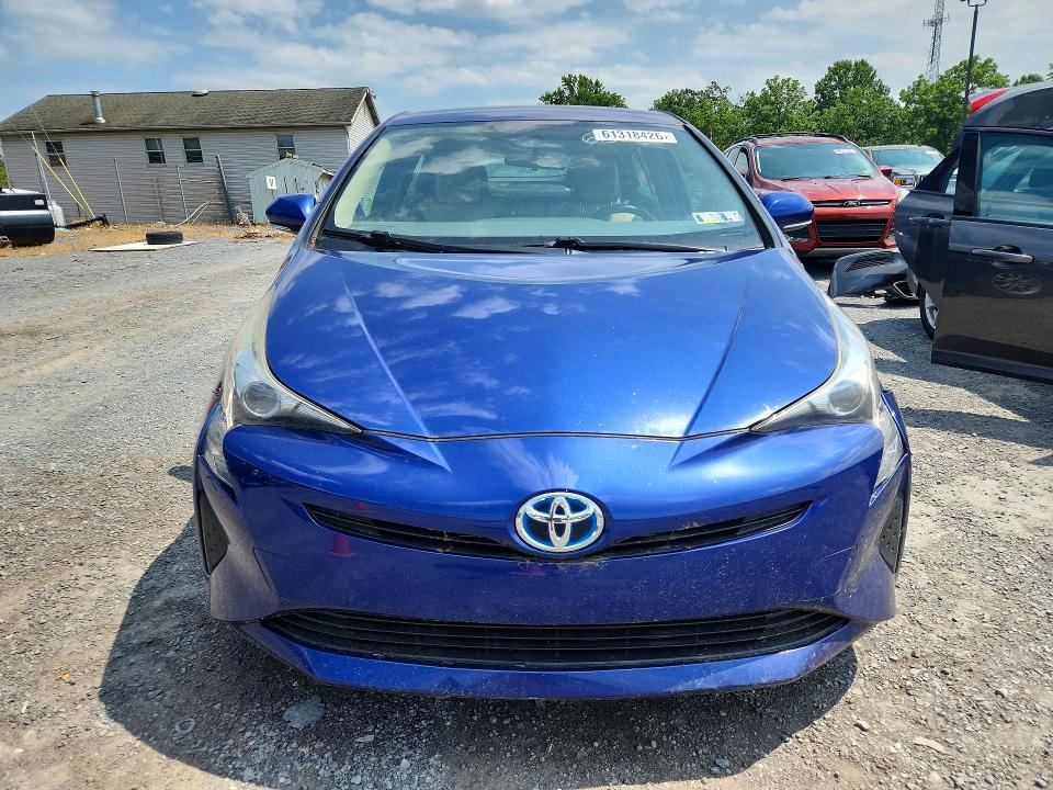61318426 :رقم المزاد ، JTDKBRFUXG3529921 vin ، 2016 Toyota Prius مزاد بيع