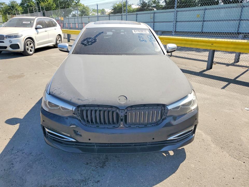 61763816 :رقم المزاد ، WBAJR7C05LWW65201 vin ، 2020 Bmw 530 مزاد بيع