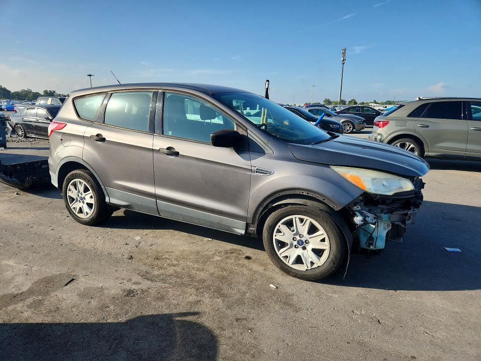 60494856 :رقم المزاد ، 1FMCU0F76DUD75746 vin ، 2013 Ford Escape مزاد بيع