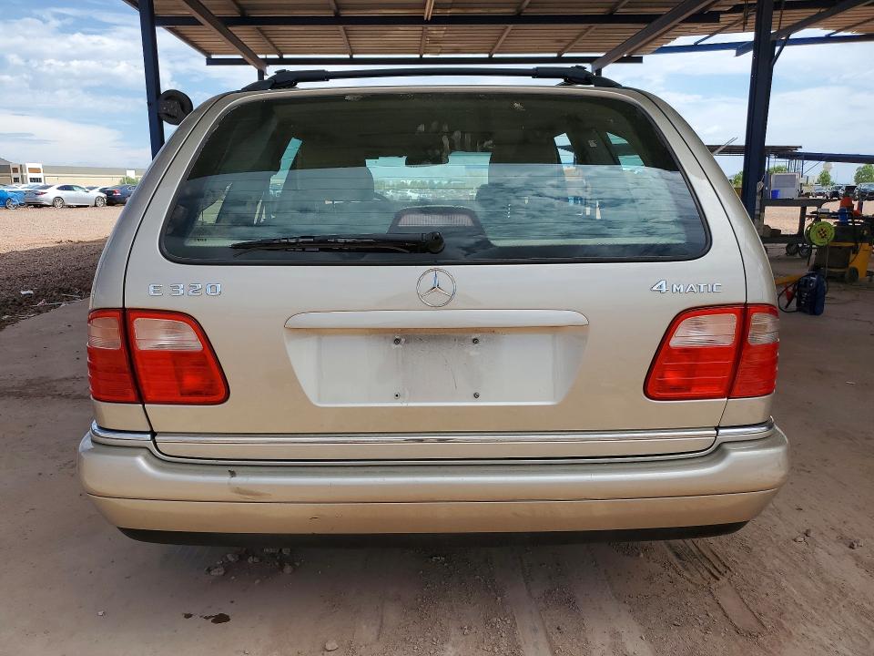 61639356 :رقم المزاد ، WDBJH82F8XX026830 vin ، 1999 Mercedes-benz E مزاد بيع