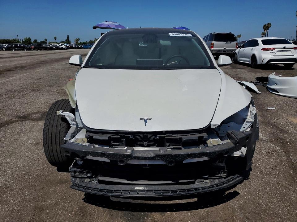 63001726 :رقم المزاد ، 5YJ3E1EA2SF918214 vin ، 2025 Tesla Model 3 مزاد بيع