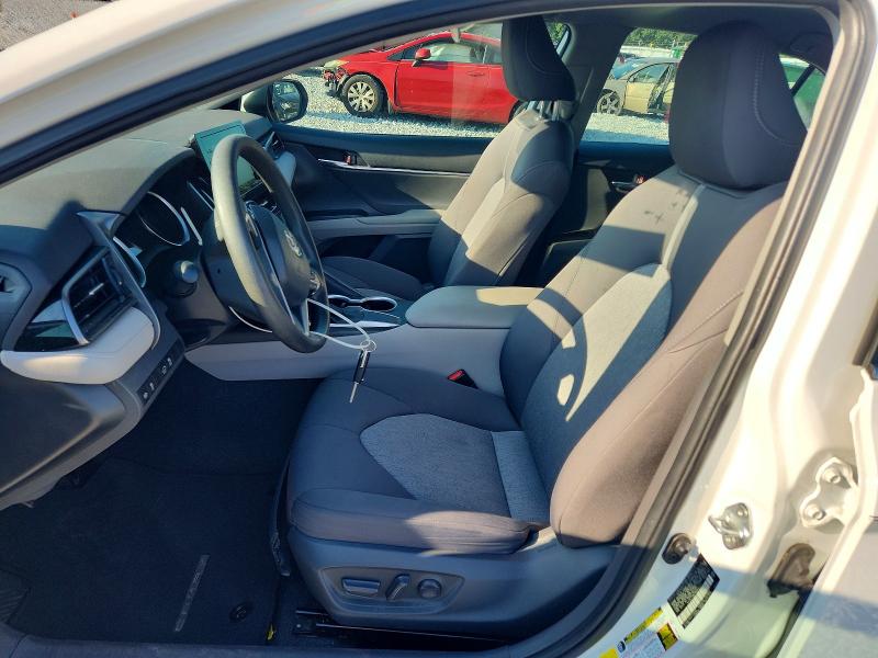 59950076 :رقم المزاد ، 4T1C11AK7MU562973 vin ، 2021 Toyota Camry مزاد بيع