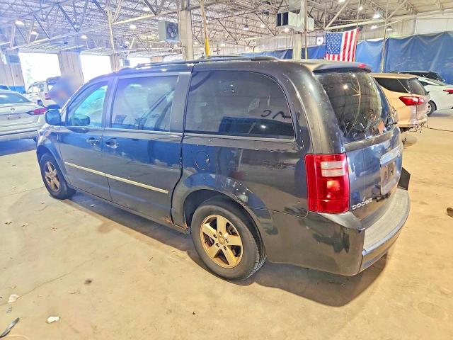 62849086 :رقم المزاد ، 2D4RN5D16AR135647 vin ، 2010 Dodge Grand Caravan مزاد بيع