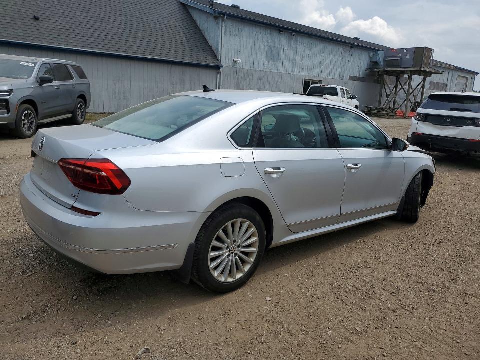 2017 Volkswagen Passat მანქანა იყიდება აუქციონზე, vin: 1VWBT7A34HC019269, აუქციონის ნომერი: 60397926