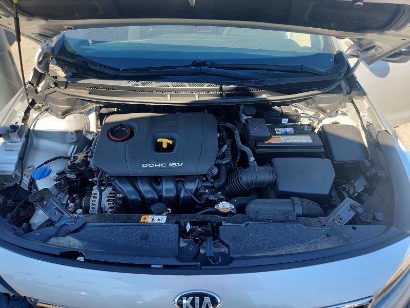 85983225 :رقم المزاد ، 3KPFK4A77HE125622 vin ، 2017 Kia Forte مزاد بيع