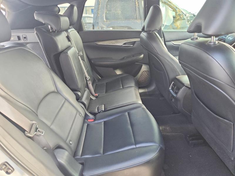 2020 Infiniti Qx50 მანქანა იყიდება აუქციონზე, vin: 3PCAJ5M13LF110824, აუქციონის ნომერი: 61307206