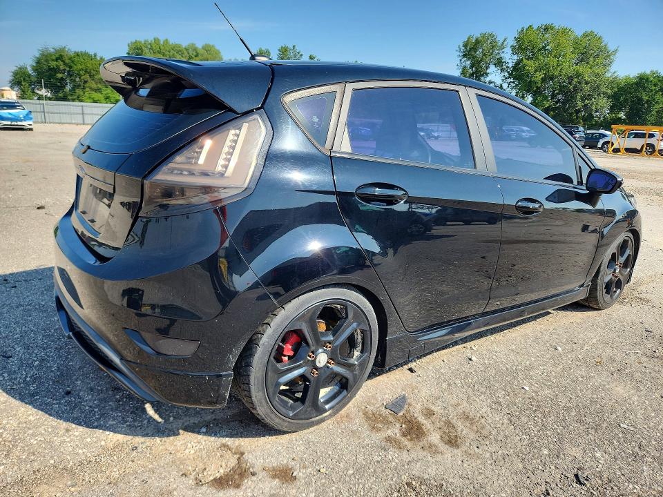 Продажа на аукционе авто 2017 Ford Fiesta, vin: 3FADP4GX2HM101952, номер лота: 61417276