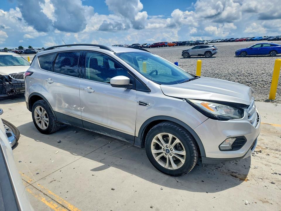 Aukcja sprzedaży 2017 Ford Escape, vin: 1FMCU0GD2HUC63598, numer aukcji: 61317086