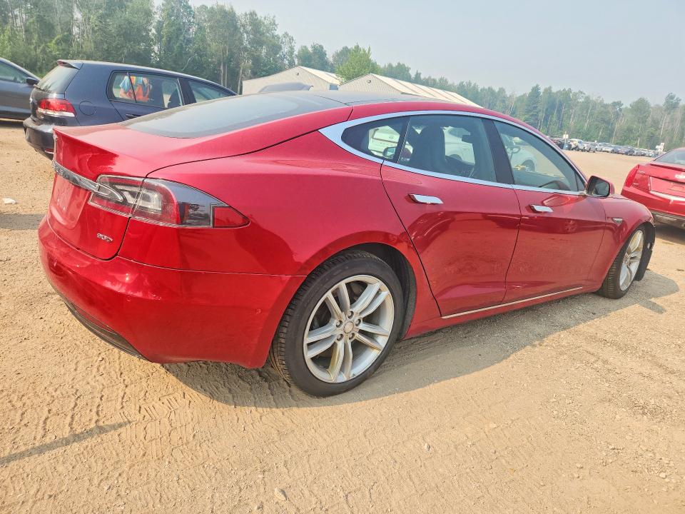 60983876 :رقم المزاد ، 5YJSA1E29GF152795 vin ، 2016 Tesla Model S مزاد بيع