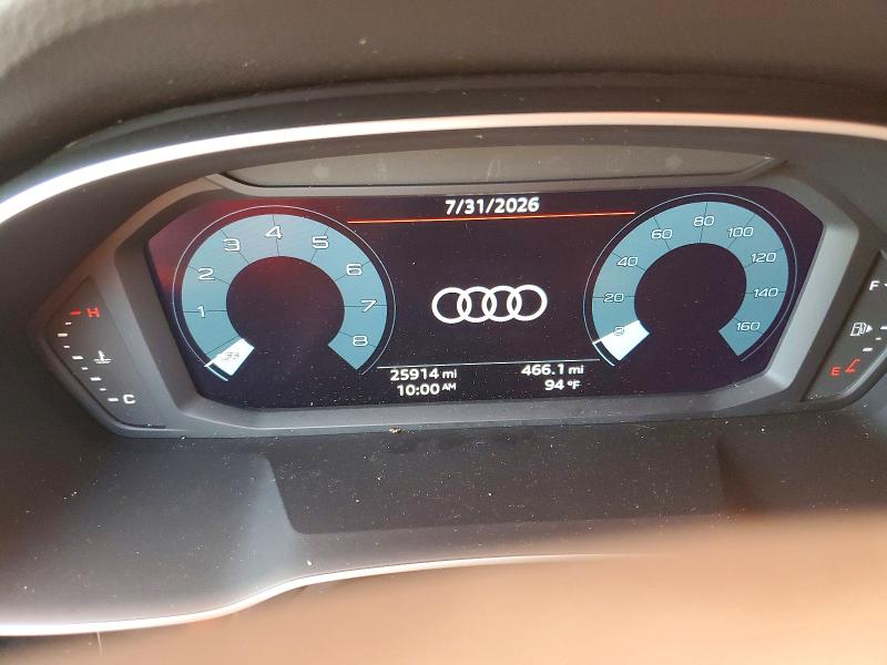 63126076 :رقم المزاد ، WA1EECF39N1081456 vin ، 2022 Audi Q3 مزاد بيع