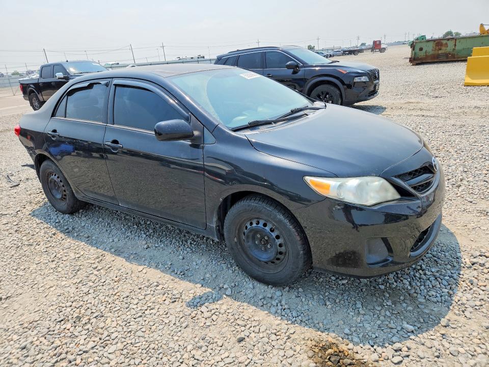59303986 :رقم المزاد ، 5YFBU4EE9DP191325 vin ، 2013 Toyota Corolla مزاد بيع