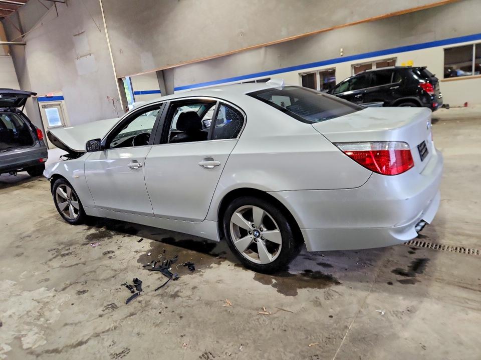 Продажа на аукционе авто 2007 Bmw 530, vin: WBANF73587CU25153, номер лота: 61732596