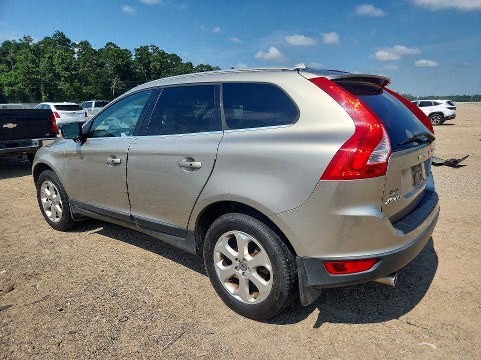 2013 Volvo Xc60 მანქანა იყიდება აუქციონზე, vin: YV4952DL8D2409427, აუქციონის ნომერი: 59995076