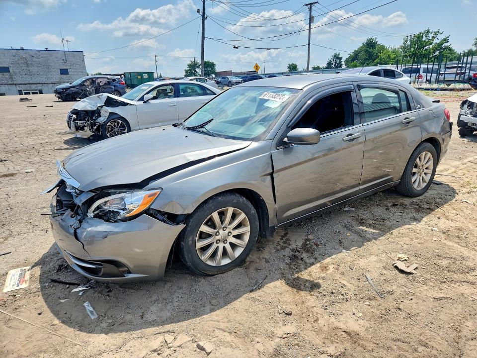 Продажа на аукционе авто 2012 Chrysler 200, vin: 1C3CCBBB0CN198136, номер лота: 61153396