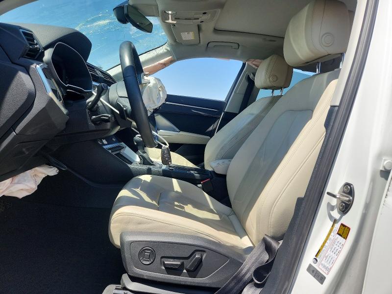Продаж на аукціоні авто 2021 Audi Q3, vin: WA1DECF39M1137955, номер лоту: 61400856