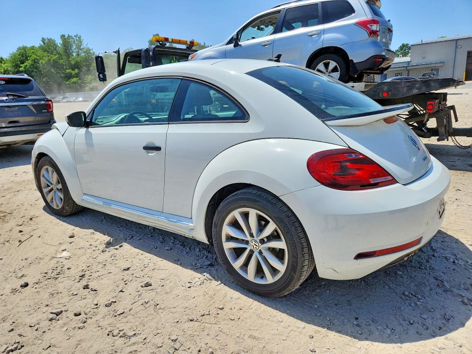 59356336 :رقم المزاد ، 3VWF17AT2HM630066 vin ، 2017 Volkswagen Beetle مزاد بيع